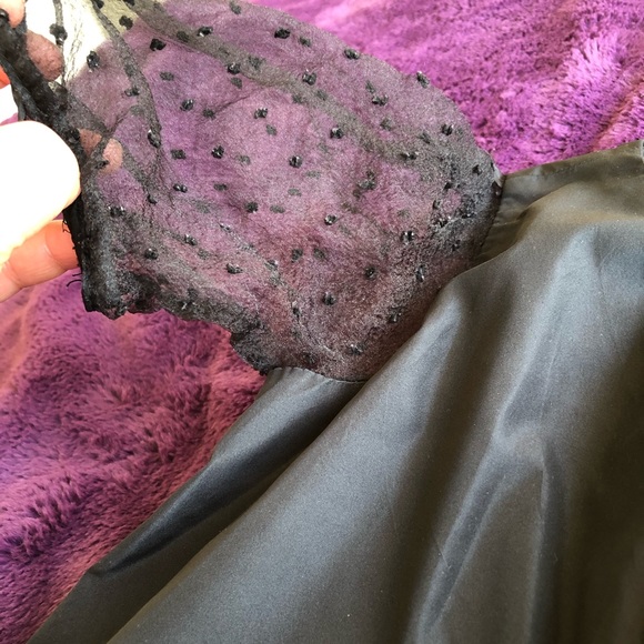 Top - Picture 2 of 4